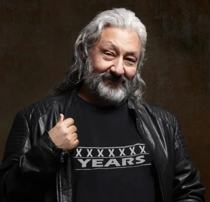 Продюсер художников. Продюсер художников. Продюсер художников. Кузовков актер. Кузовков.