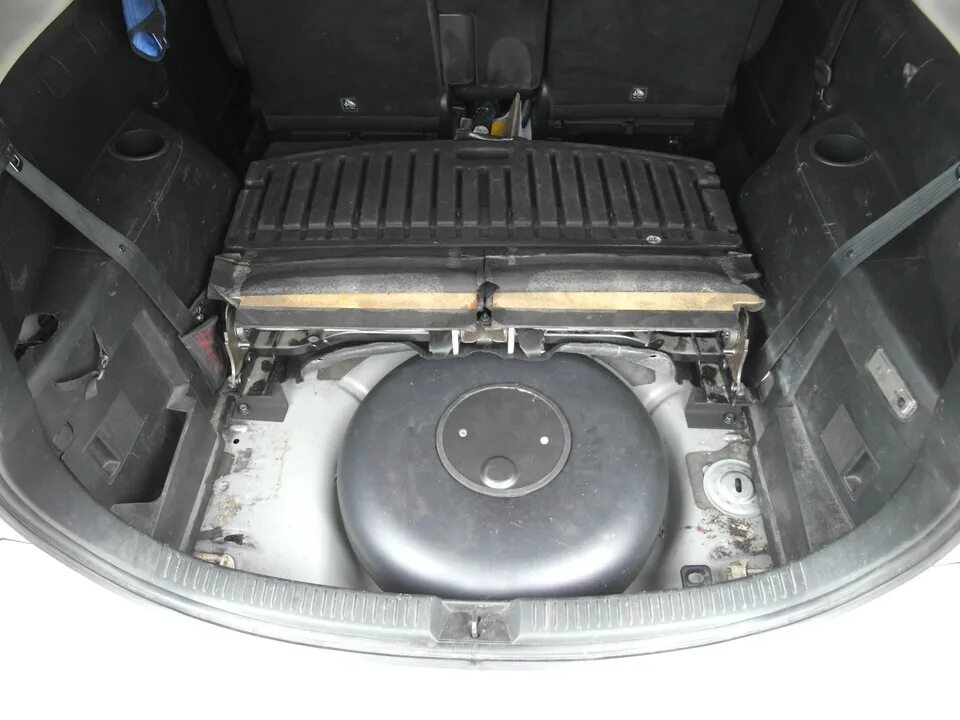 Мазда 3 bl на гбо. Мазда газовое оборудование. Mazda mpv гбо drive2. Гбо таблетка. Гбо в mazda mpv 2 поколения.