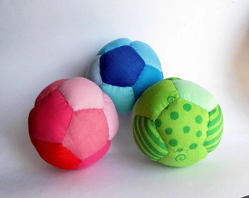 Хотьковский тряпичный мячик. Мяч из ткани. Тканевые мячики. Мячик мягкий для детей. Про мяч детям