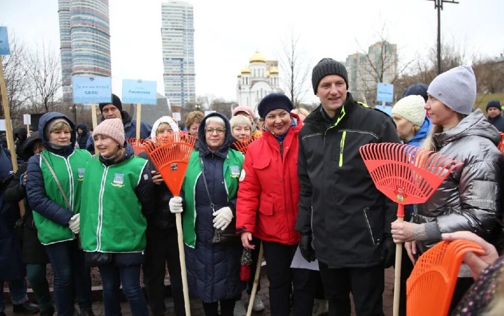 Новости свао. Жители Москвы. Окружной субботник. Московский спорт. Субботник в 2023 году в Москве.