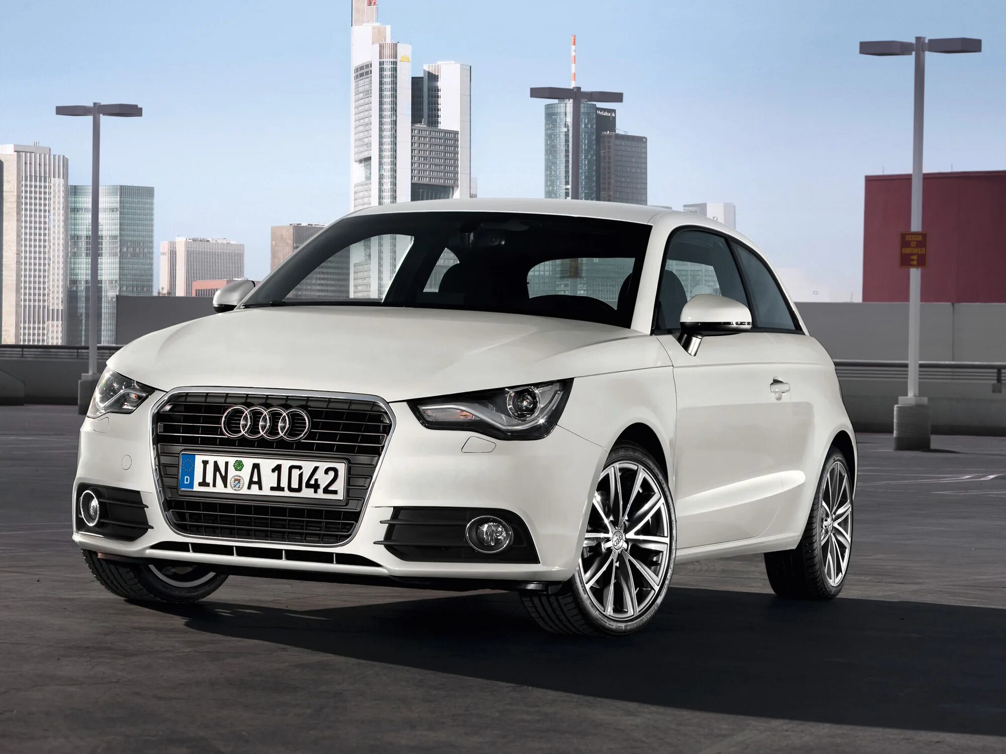 E i f 1. Ауди а1 хэтчбек. E i f 1. Audi a1 sportback 2010. Ауди а1 sportback.