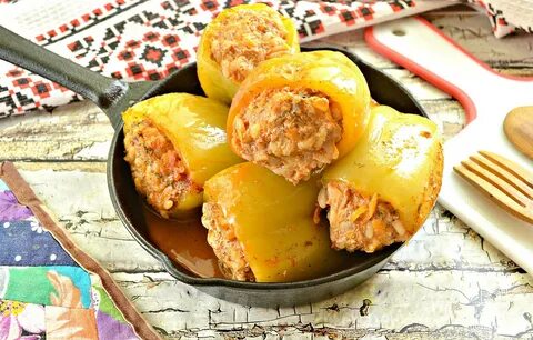 Перцы фаршированные с мясом в кастрюле