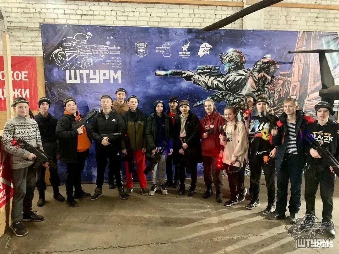 Сайт штурм. Спецназ штурмует автобус. Логотип команды штурм. Мтлб 9п149 штурм с. Птрк 9к114 штурм-с.