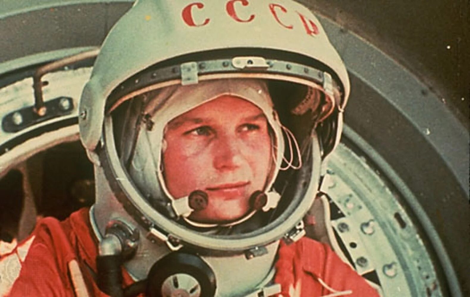 First man in space. Терешкова космонавт.