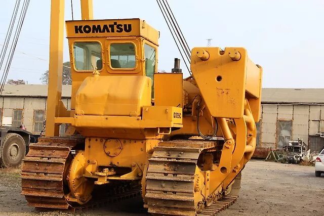 Komatsu d355c. Трубоукладчик komatsu d355c. трубоукладчик бульдозер komatsu d355. komatsu 355 трубоукладчик. komatsu d355c-3.