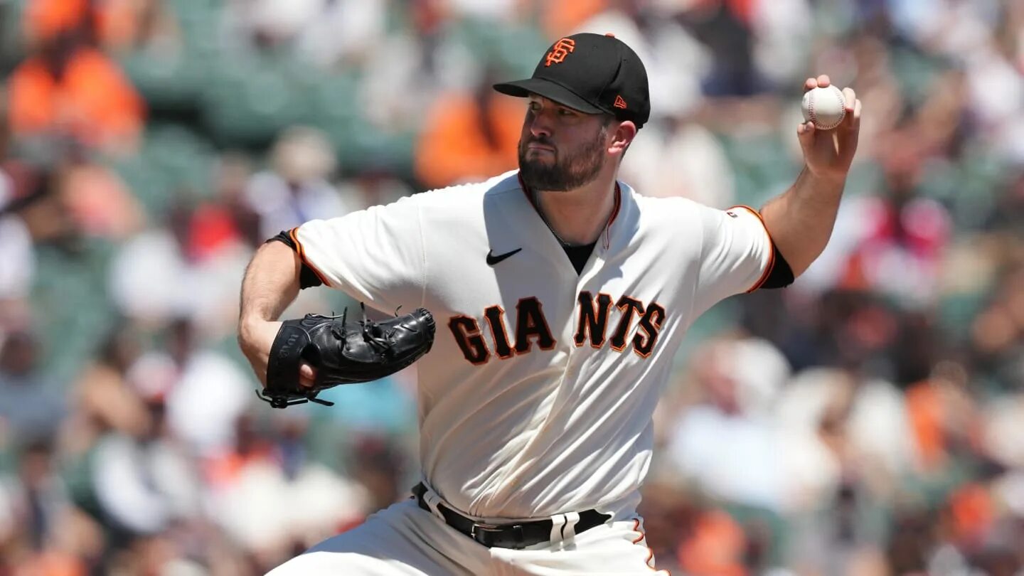 Гиганте прогноз. Гиганте прогноз. Football stars over 30. S&p цена акции. S&p цена акции.