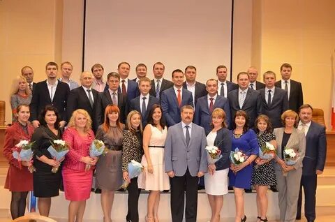 Сотрудники комитета государственной