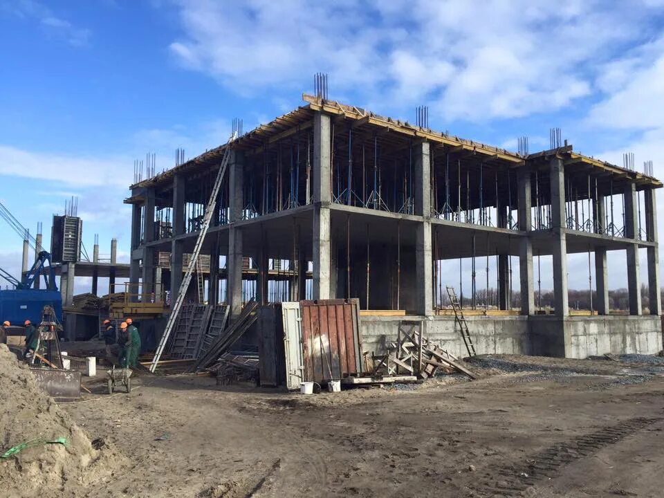 Днепропетровск построят. Синагога золотая роза в днепропетровске. Комплекс зданий менора в днепропетровске. Днепропетровск синагога самая большая. Днепропетровск построят.