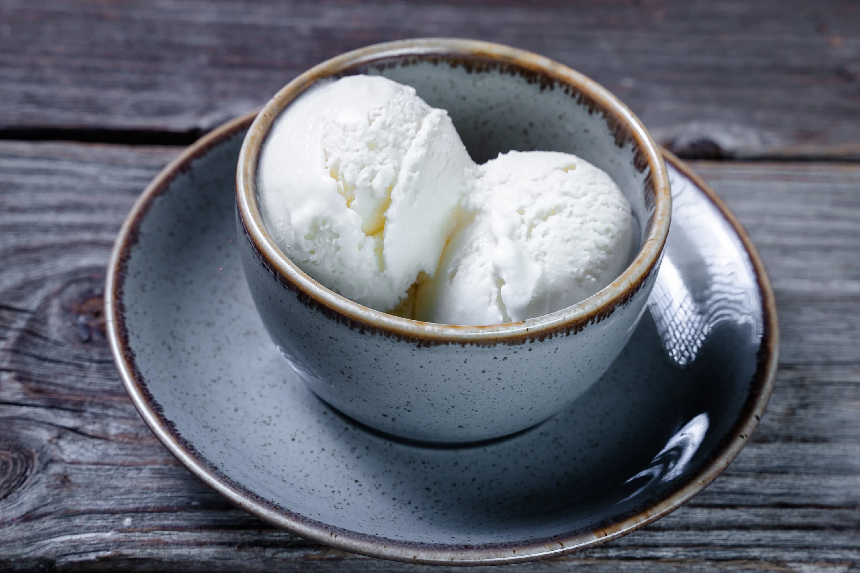 постное мороженое. жемчужное мороженое. диетическое банановое мороженое. нежирное мороженое. постное мороженое.