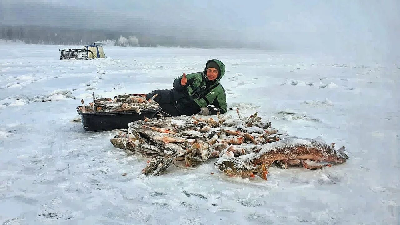 Зимняя рыбалка в Якутии 2021. Рыбалка Якутия 2021. Зимняя рыбалка в Якутии 2022. Рыбалка Якутия 2021 зима.