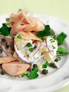 Салат из копченой горбуши холодного