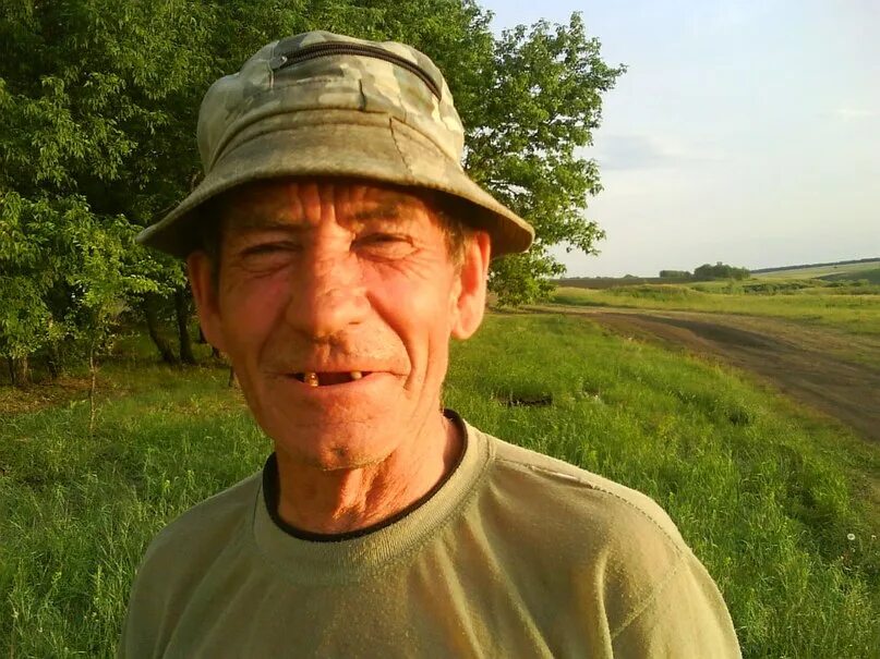 Left 4 dead 2 последний рубеж. Последний дед. Left 4 dead 2 последний рубеж. Джеффри дин морган ходячие мертвецы. Последний дед.