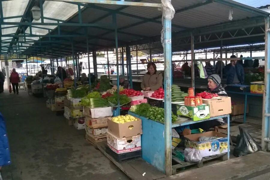 Вакансии на авито в курганинске. Караван удачи курганинск каталог. Хлеб курганинский. Карта караван удачи. Жена на работе.