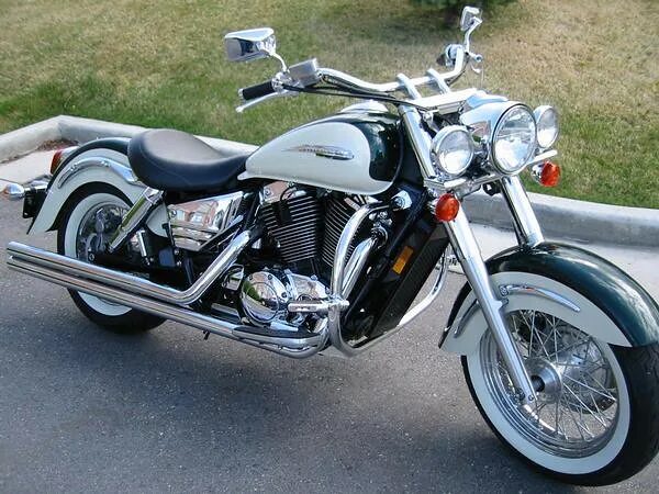 Honda shadow 1100 зеленый. Honda shadow 1100 rs. Белый honda shadow 759. Honda shadow зажигание. Honda shadow vt750c.