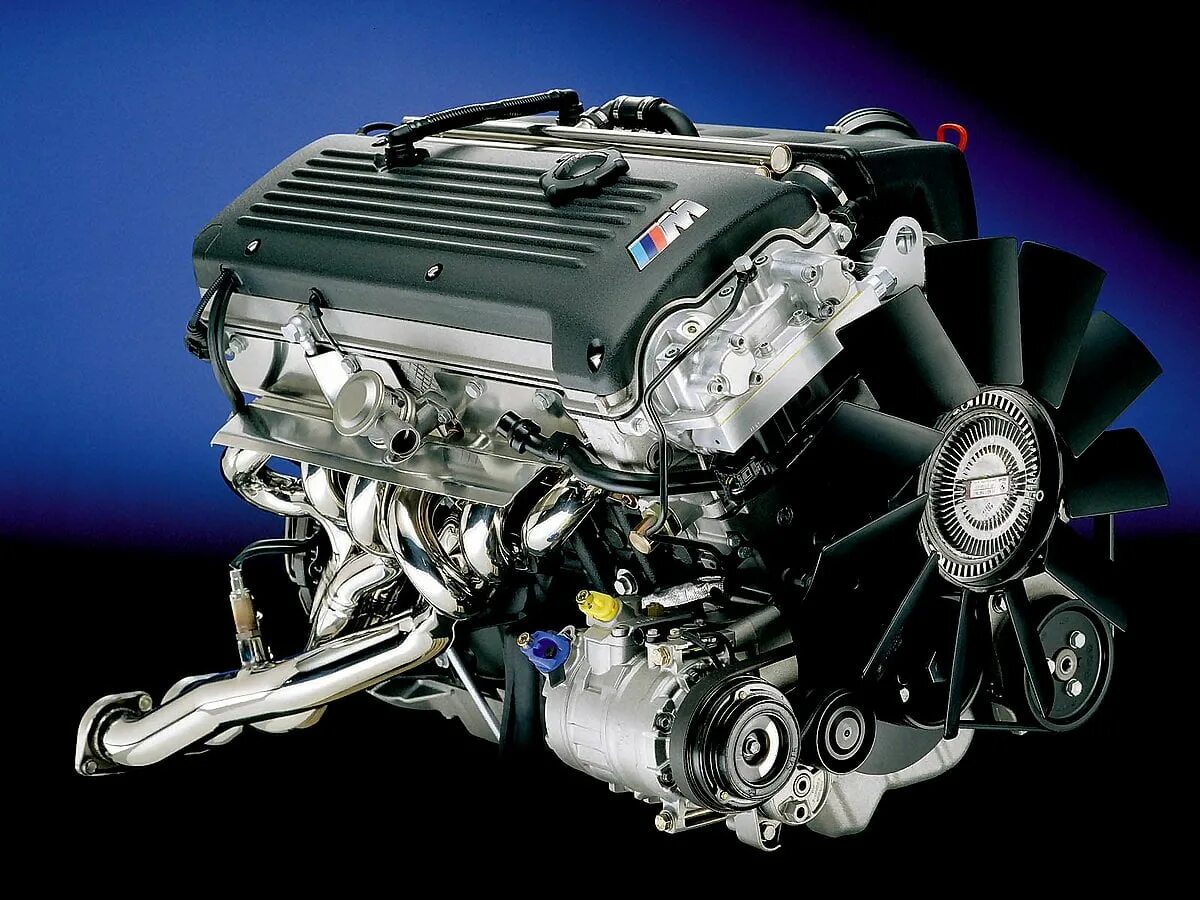 Двигатель на автомобиле является. Bmw engine s54. s54 bmw двигатель. s54b32. турбо s54b32.