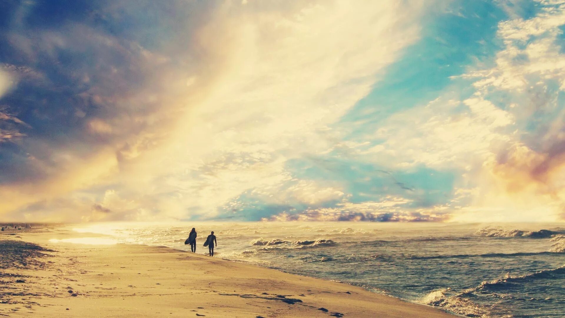 Следы на песке. Пара на море. Солнце пляж. Ноги на пляже. Пляж море люди.