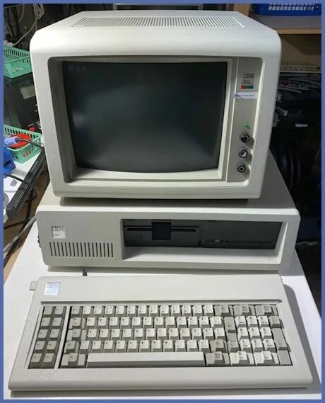 Ibm pc xt. Компьютер ibm pc/xt. ibm pc xt 8086. pc xt 8088. ibm 8088.