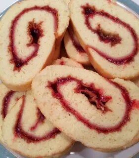 Рулет с вареньем