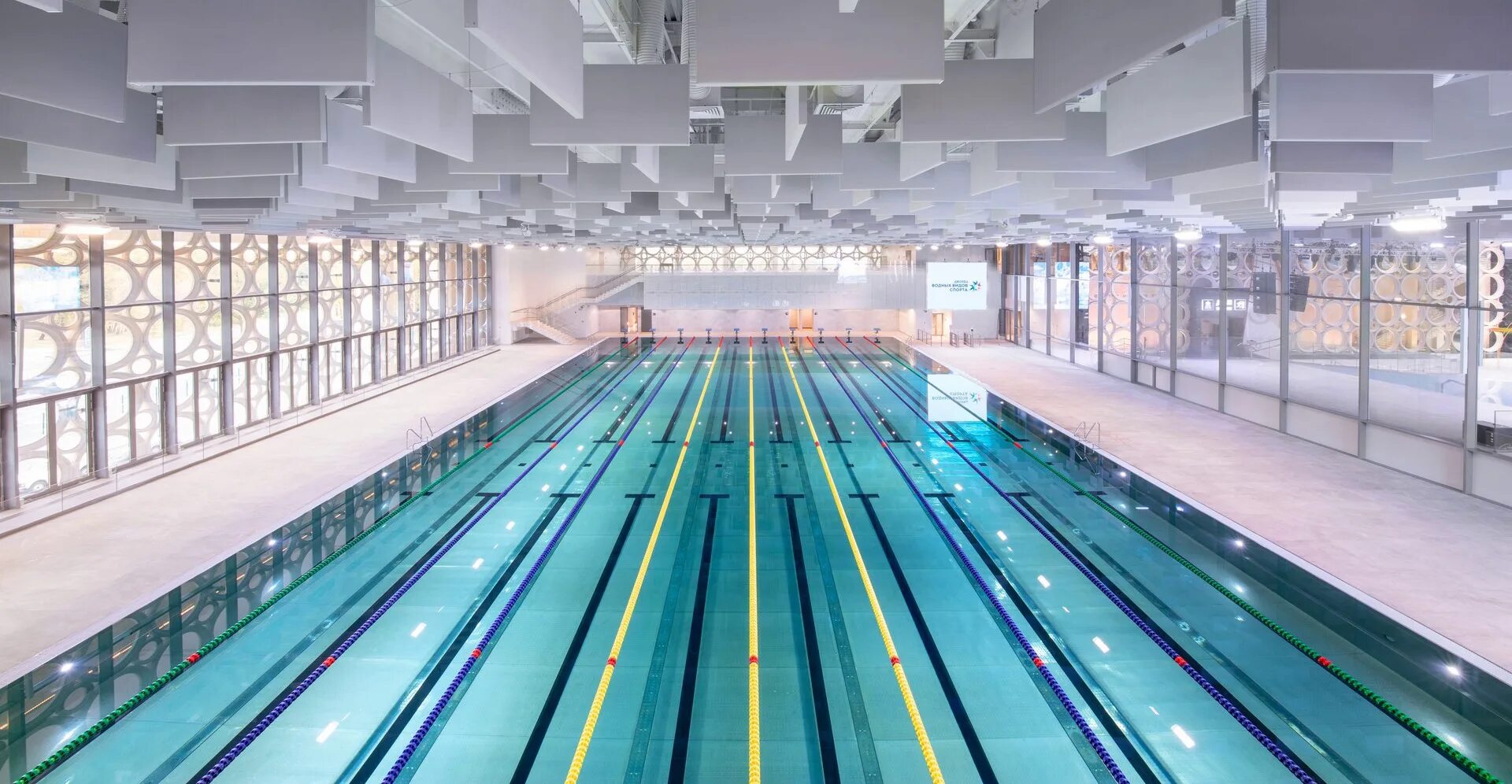 Открытый бассейн лужники, москва. Бассейн лужники 50 метров открытый. Открытый бассейн лужники, москва. Аквакомплекс лужники открытый бассейн. Открытый плавательный бассейн лужники.