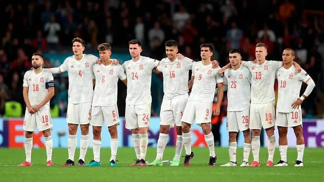 Состав испании 2012. Коке сборная испании. Spain fc. Сборная испании евро 2020. Сборная испании по футболу 2021 состав сборной.