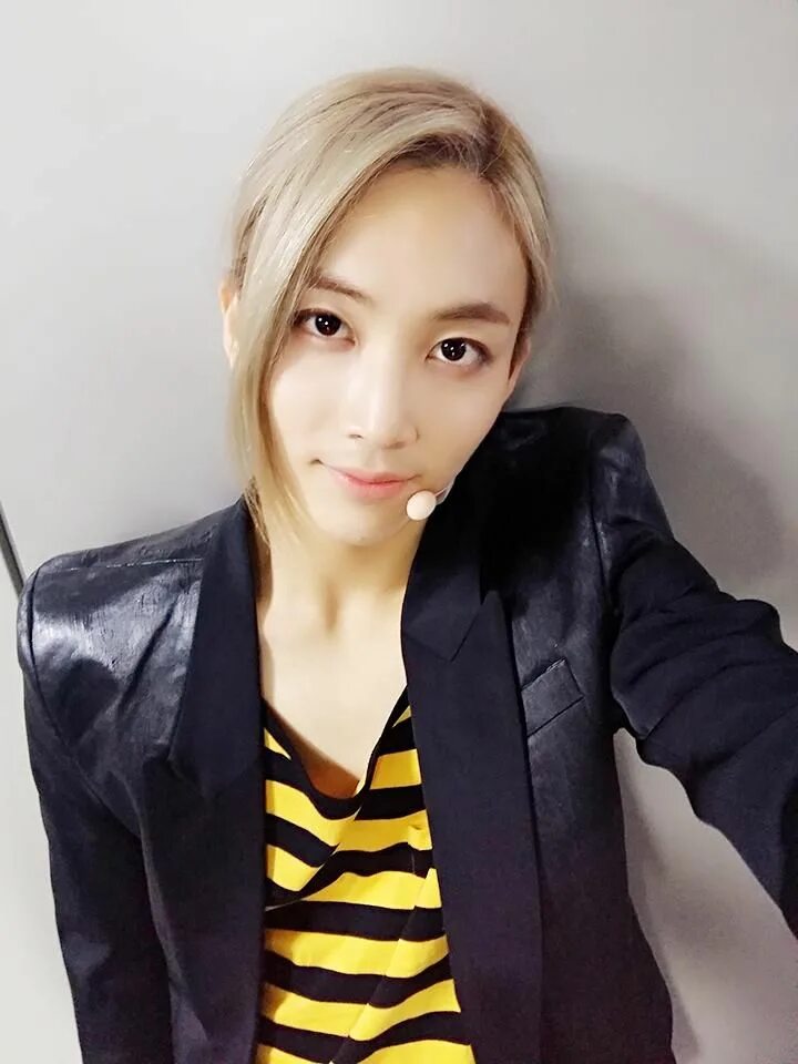 Джонхан. Seventeen Jeonghan. Джонхан севентин 2015. Джонхан 2016. Джонхан севентин