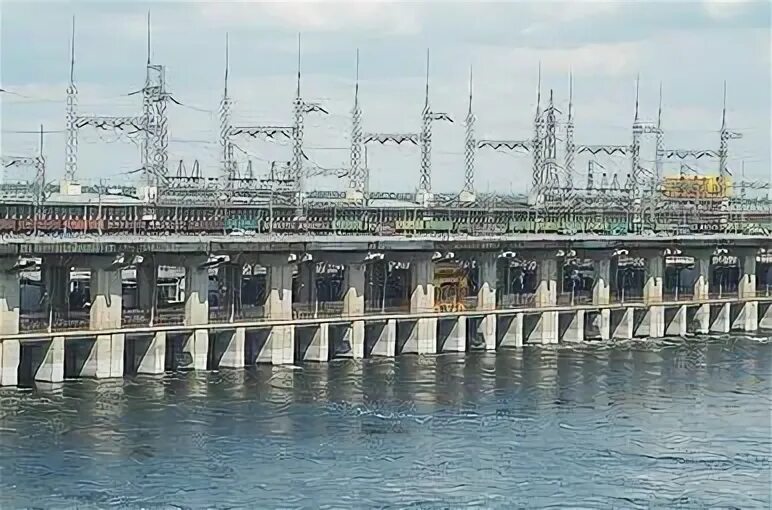 Аптека гэс. Каховская гэс мост. Детская поликлиника 3 волгоград гэс. Волжская гэс волгоград. Гэс волгоград.