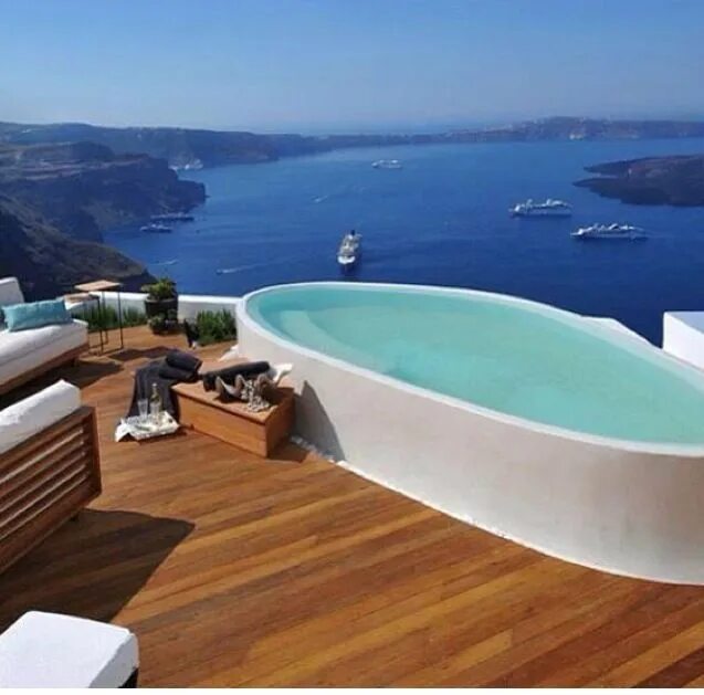 Beauty pool