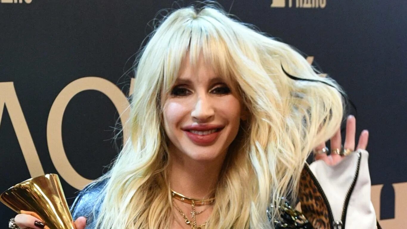 Лобода фото. Света лобода. Лобода последние новости на сегодня 2024. Лобода фото. Лобода последние новости на сегодня 2024.