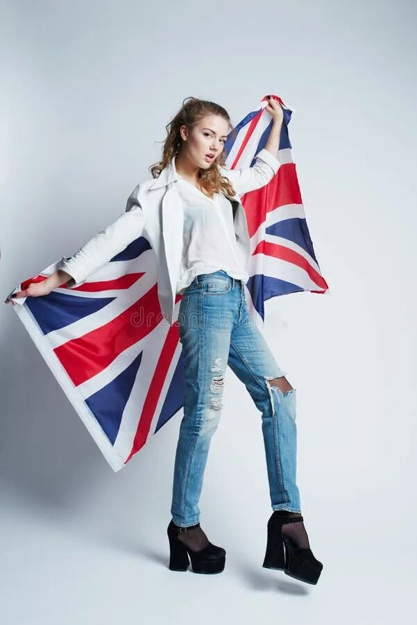 Девушки великобритании. Великобританские девушки. Английские девушки. Великобританские леди. Англичане женщины.