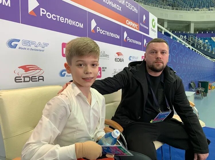 Григорий Федоров лидирует после короткой программы на турнире в Самаре, Лев Лаза