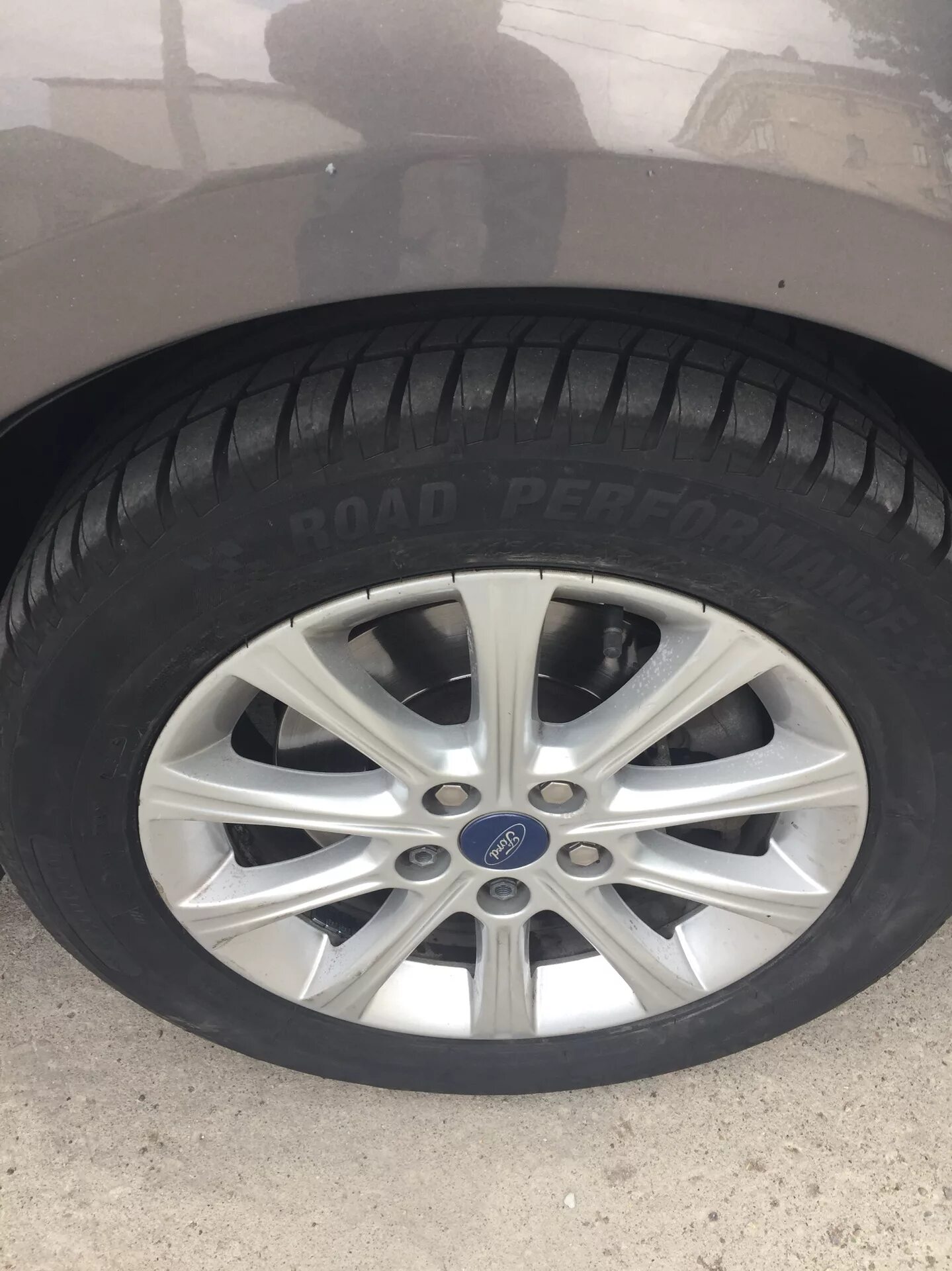 Форд Мондео 4 резина 215/60 r16. Форд Мондео 3 колеса 215-55-r16. 215/55 R16 Форд Мондео шины. Форд Мондео 3 колеса 225-55-r16. Форд мондео резина размер