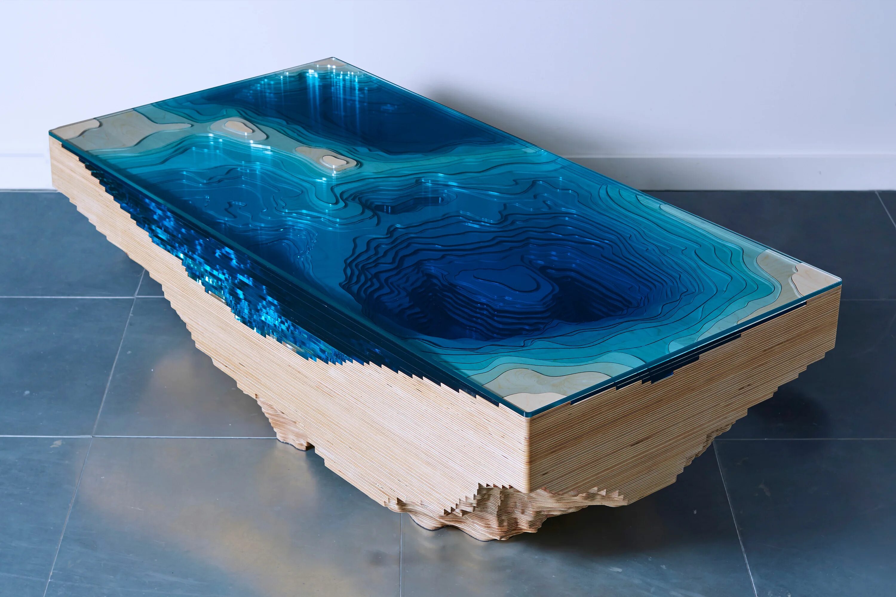 Столешница под раковину с эпоксидной смолой. Эпоксидная раковина. Раковина аквариум. Раковина из смолы. Мойка из эпоксидной смолы.