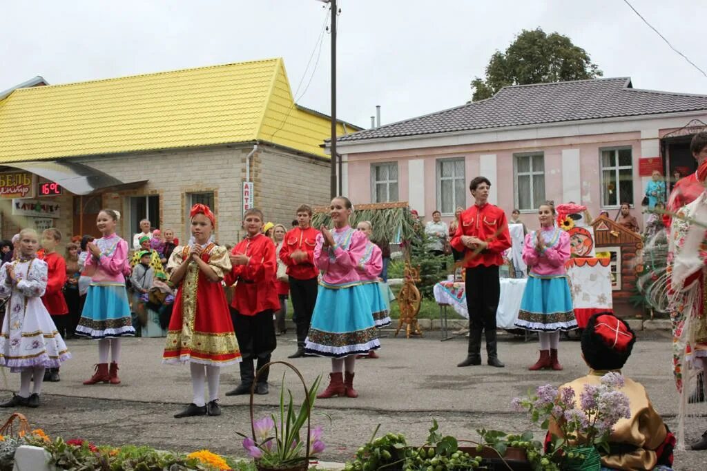 Вакансии село александровское