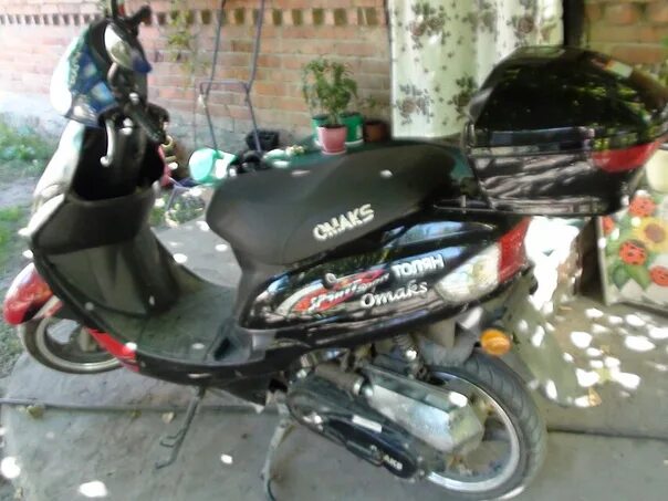 Скутер omaks 50 кубов. Омакс ху250 5а. Омакс пластик. Скутер омакс бвс 150. Пластик скутера омакс 150.
