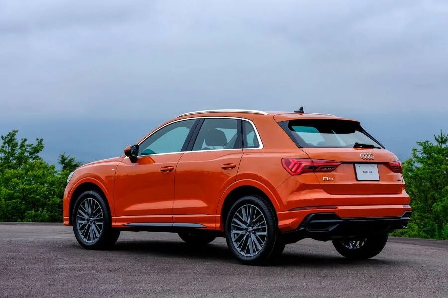 Qq1 audi q3. Audi q3 sportback 2021. Ауди 35 tdi. Хендай купер. Audi q3 2020 белая.