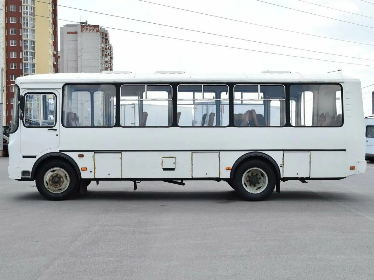 Колеса автобуса паз. Автобус ПАЗ 4234. ПАЗ удлиненный 4234 новый. ПАЗ 4234 2017. ПАЗ 4234 сбоку.