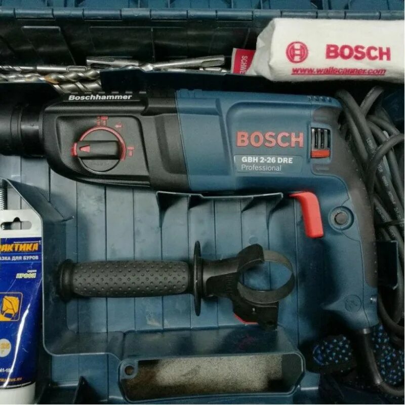 Купить перфоратор bosch 26. Перфоратор Bosch GBH 2-26. Перфоратор Bosch 2-26 DFR. Перфоратор GBH 2-26 Dre. Перфоратор бош 2-26 Dre.