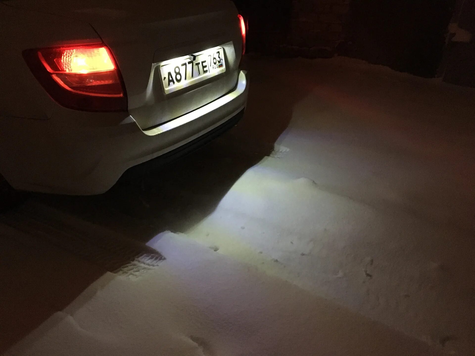 Лампочки на номер гранта. Лампа подсветки номера гранта фл. Лампа подсветки номера гранта фл. Лампочки на номер гранта. Лампочки на номер гранта.