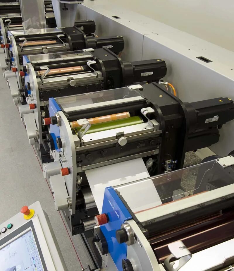 Печатные станки для типографии. Типографии флексопечать. Типографии флексопечать. Флексографская печатная машина atlasflex-320. Флексопечать рулонная.