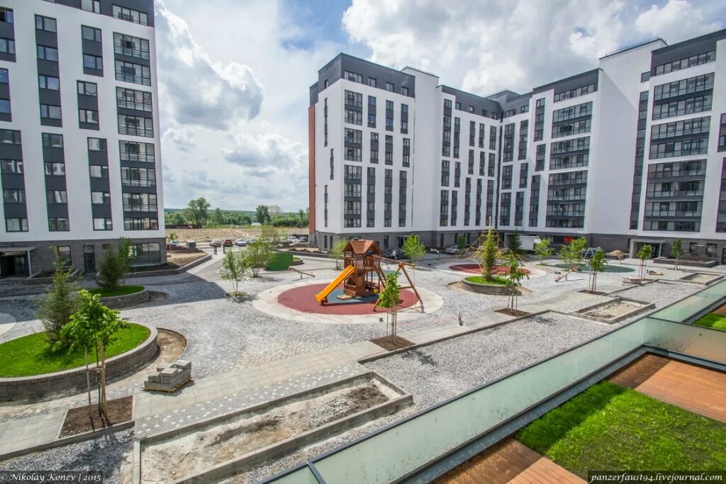 Новостройки (ЖК) комфорт класса на улице Береговая в городе Тюмень от застройщик