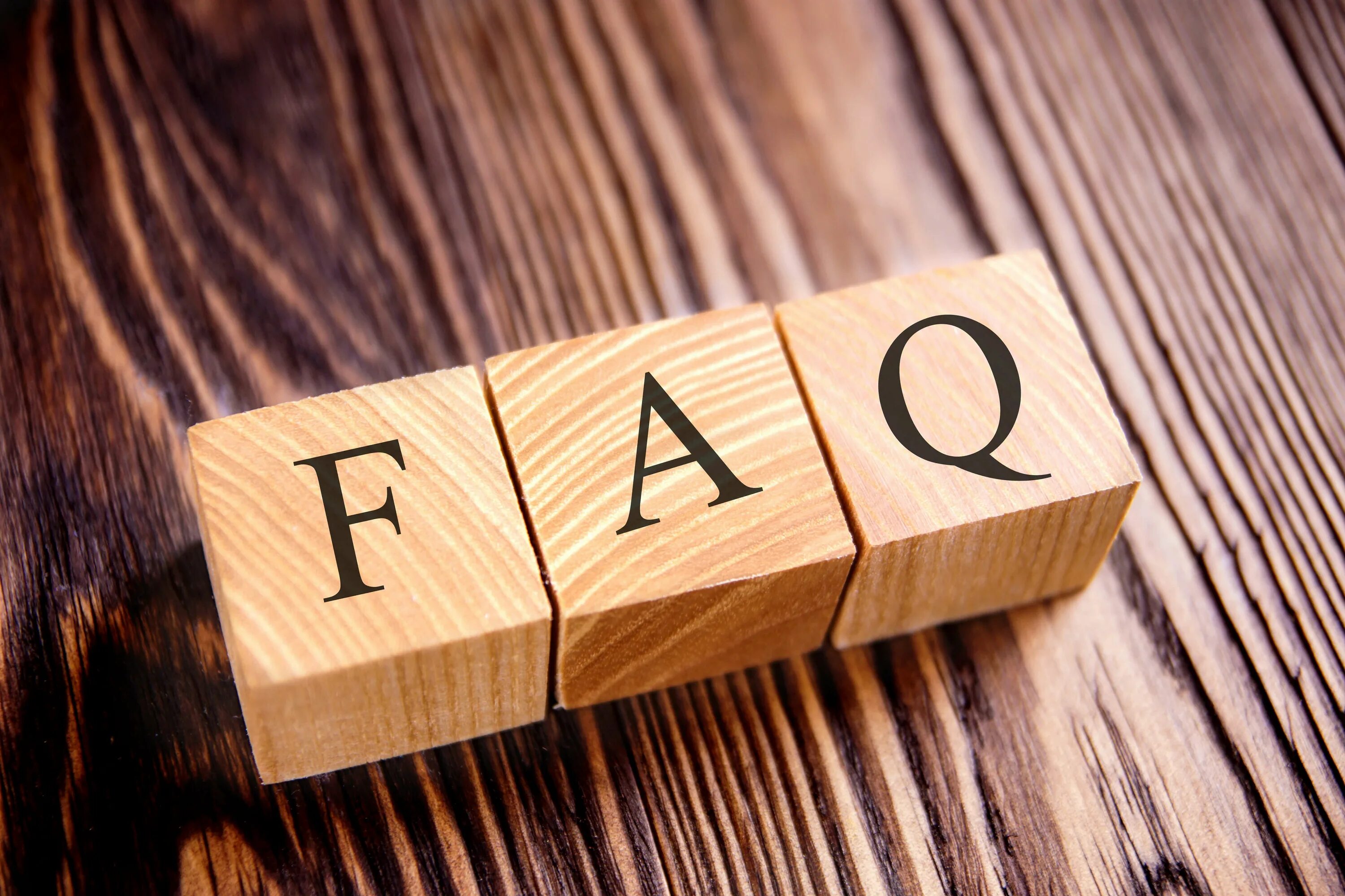 FAQ картинка. Картинка f.a.q. FAQ фон. Кубик с вопросами.