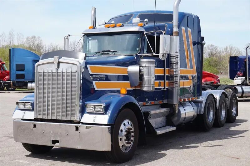 Kenworth w900. Kenworth w900l 2021. Kenworth w900 тяжеловоз. Kenworth w900 1990. Kenworth w900l