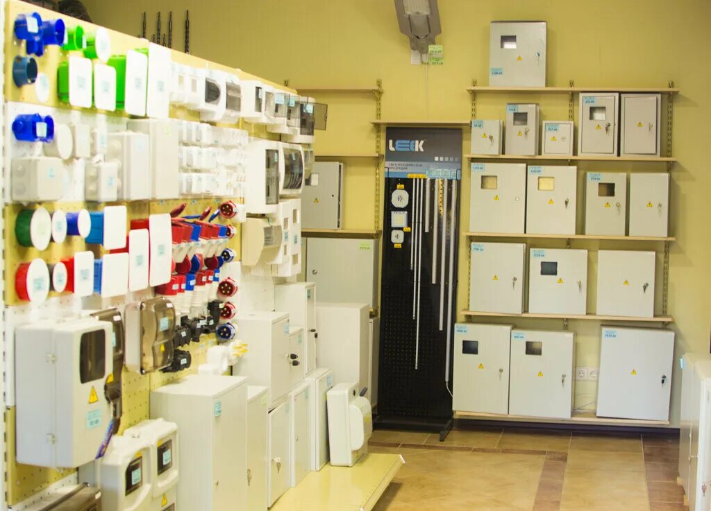 услуги электрика. электротовары в ростове на дону. газовое оборудование в аксае на вартанова. электрик ростов. электрик аксай.