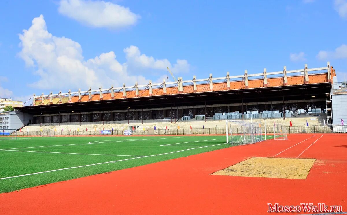 стадион мфти. стадион салют 2 долгопрудный. фк салют долгопрудный стадион. стадион салют долгопрудный. стадион мфти.