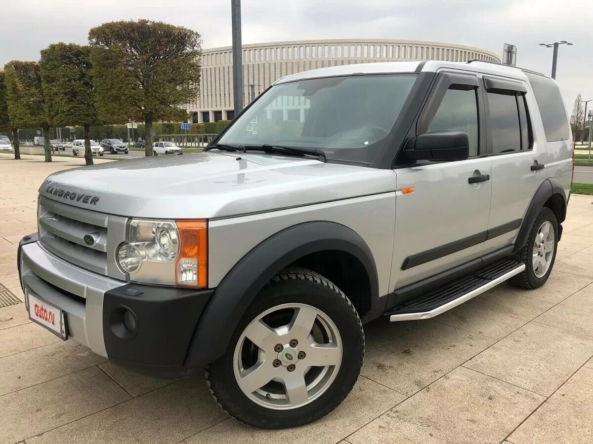 Ленд ровер дискавери 3 2000. Land rover discovery 2011. Дискавери 4 черный. Discovery 3 серебристый фото. Ленд ровер дискавери 4 белый.