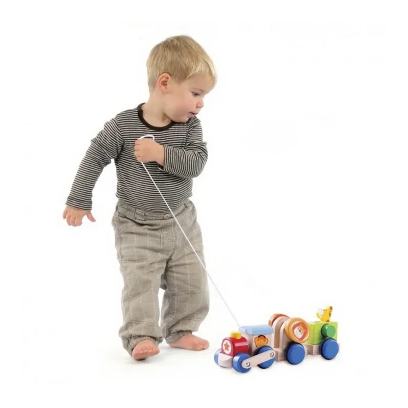 Палка каталка для детей. Каталка жираф little tikes. Каталка уточка полесье. Малыш катает игрушку. Палка каталка.