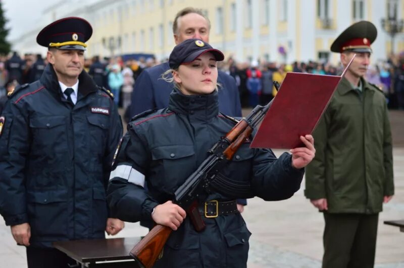 Статус сотрудника органов внутренних дел