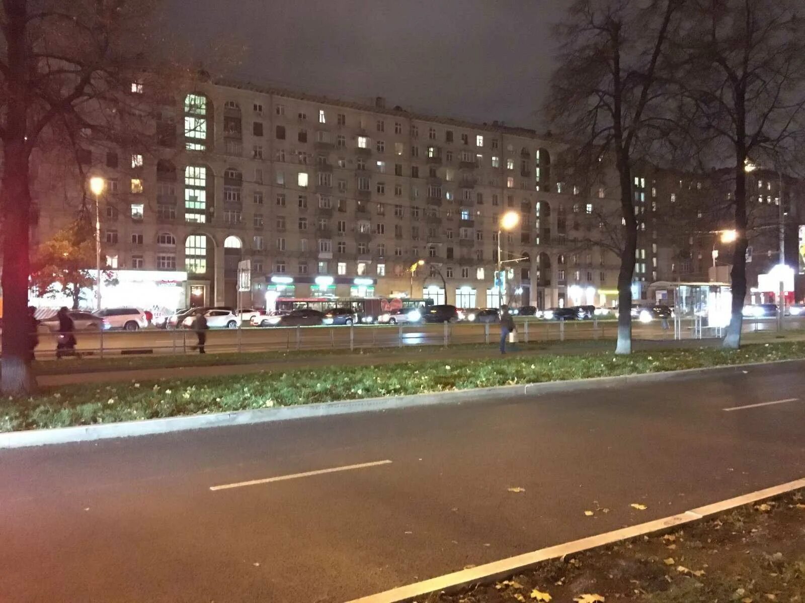 Больше не работает: Мосхозторг, магазин хозтоваров и бытовой химии, Москва, Лени