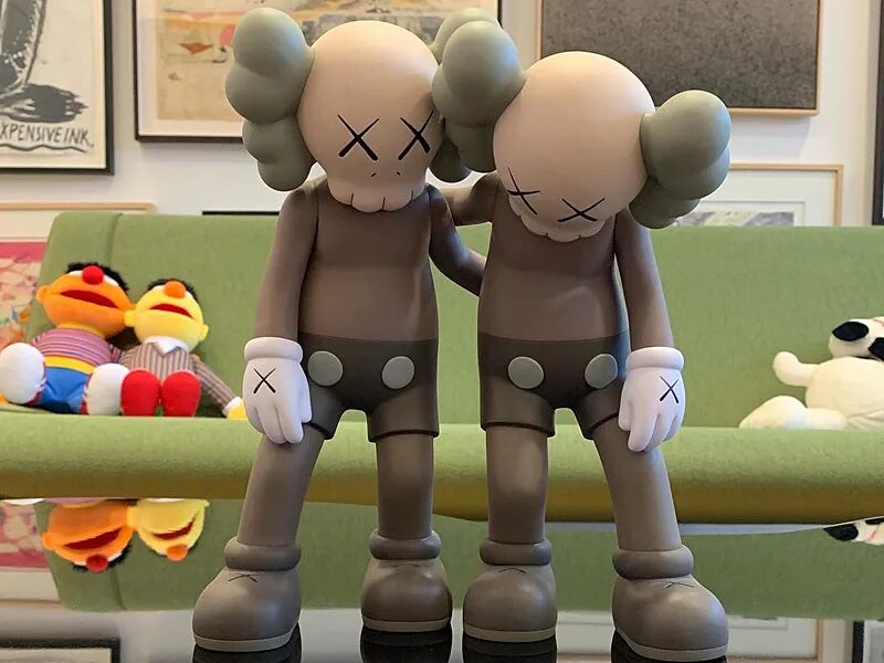Фигурка фанко поп май кемикал романс. Статуэтка kaws. Kaws companion black. Джерард уэй фигурка. Джерард уэй фигурка.