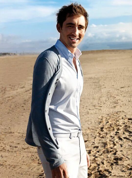 Ли пейс фотосессии. Ли пейс рост. Lee pace хоббит. Ли пейс актер. Lee pace 2021.
